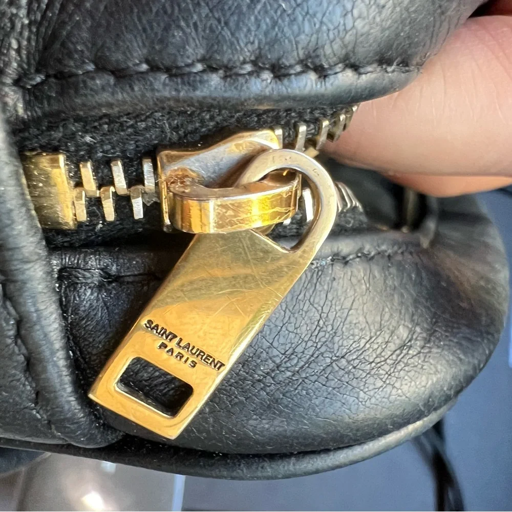 Yves Saint Laurent Victoire Camera Bag - Picture 12 of 15